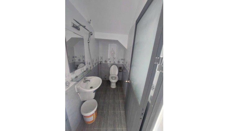 BÁN NHÀ 2 TẦNG, 48M2, QUỐC LỘ 1A, THẠNH LỘC, Q.12 - GIÁ CHỈ 2.9 TỶ -